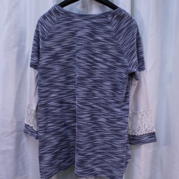 Annabelle Navy and Cream Lace Accent Blouse - Picture 10 of 10